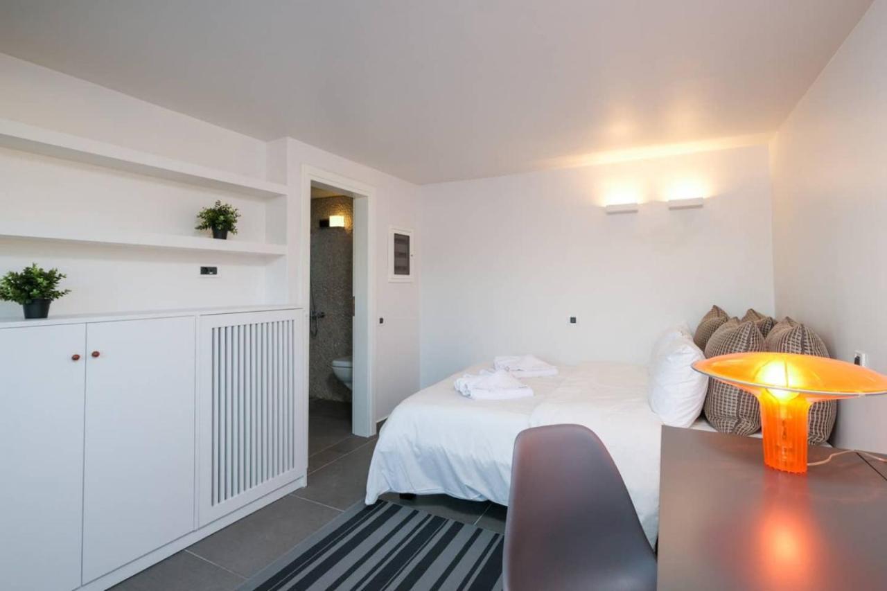 Urban Luxury Homm Apt. In Deinokratous Str. Appartamento Atene Esterno foto