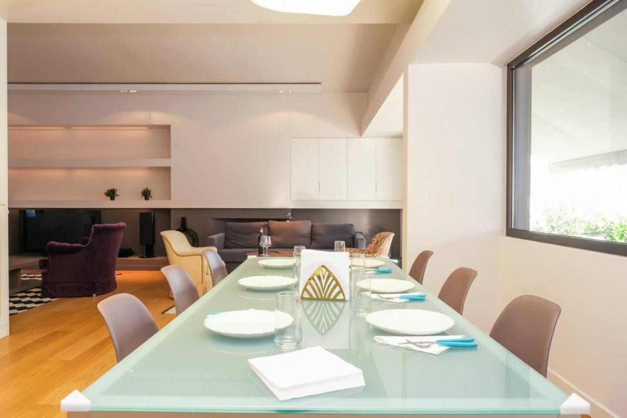 Urban Luxury Homm Apt. In Deinokratous Str. Appartamento Atene Esterno foto